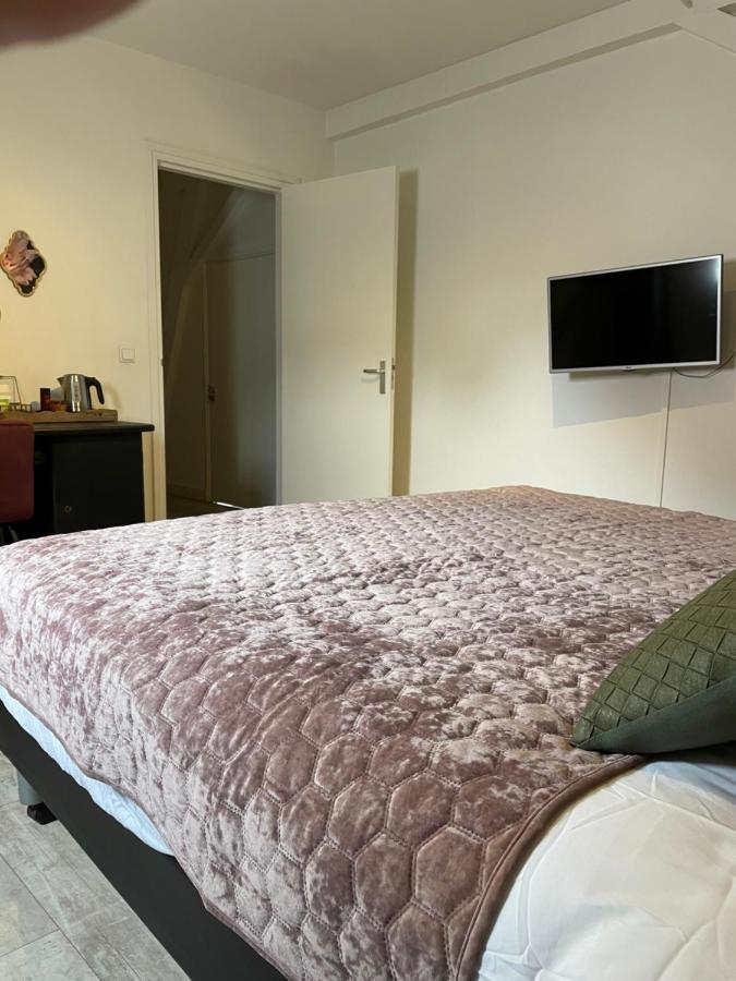 Bnb Bruxelles - Studios & Apartments Венло Экстерьер фото